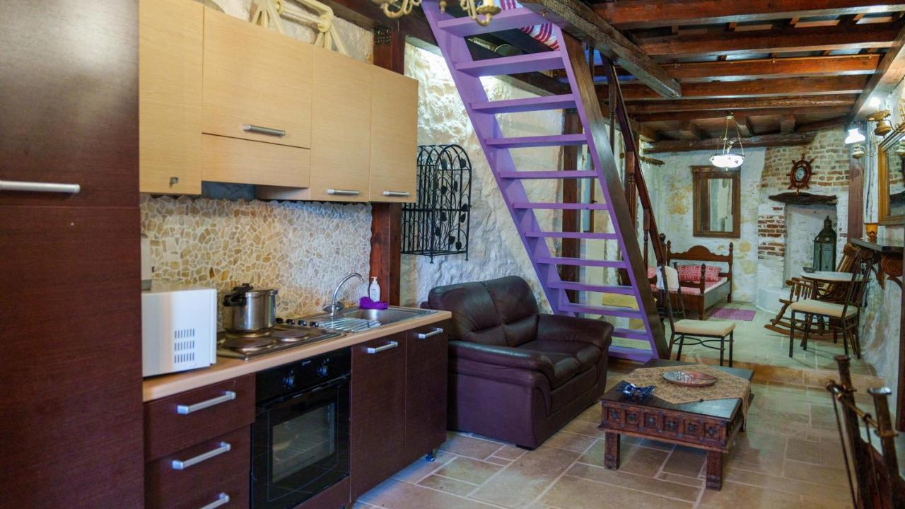 Traditional Cretan Houses,Agios Myronas Exterior photo