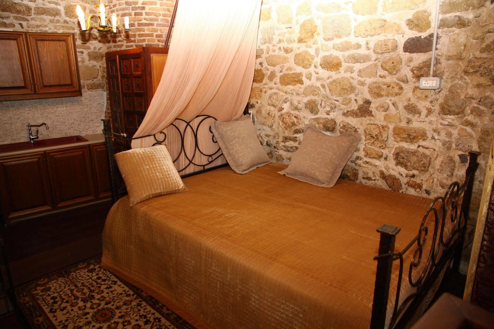 Traditional Cretan Houses,Agios Myronas Exterior photo